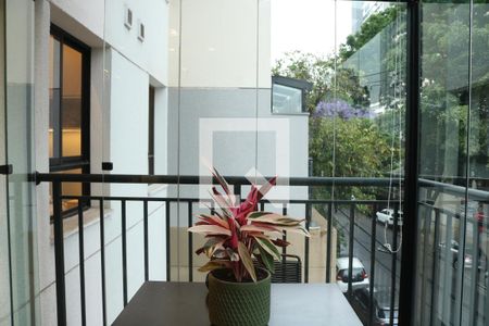 Varanda de kitnet/studio à venda com 1 quarto, 36m² em Pompeia, São Paulo