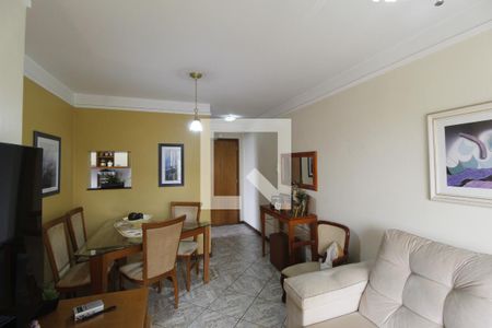 Sala de apartamento à venda com 2 quartos, 70m² em Jardim Carvalho, Porto Alegre