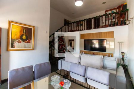 Sala de casa à venda com 2 quartos, 200m² em Barreto, Niterói