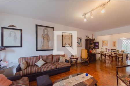 Sala de casa à venda com 3 quartos, 200m² em Vila Mariana, São Paulo