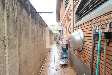 Corredor de casa para alugar com 7 quartos, 560m² em Republica, Ribeirão Preto
