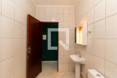 Banheiro de casa para alugar com 1 quarto, 40m² em Vila Ester, São Paulo