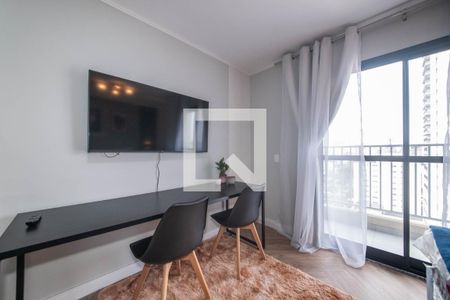 Quarto de kitnet/studio à venda com 1 quarto, 27m² em Santo Amaro, São Paulo