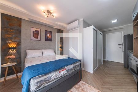 Quarto de kitnet/studio à venda com 1 quarto, 27m² em Santo Amaro, São Paulo