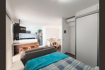 Sala e Quarto de kitnet/studio à venda com 1 quarto, 48m² em Vila Arens, Jundiaí