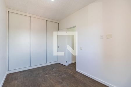 Quarto 2 de apartamento para alugar com 2 quartos, 53m² em Jardim Belval, Barueri