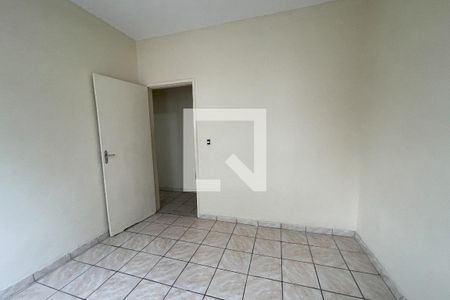 Quarto de casa para alugar com 1 quarto, 70m² em Parque Duque, Duque de Caxias
