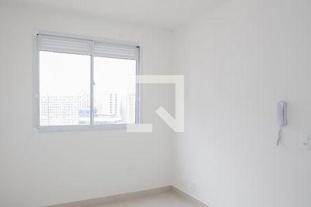 Sala e Cozinha de apartamento à venda com 1 quarto, 24m² em Parque Industrial Tomas Edson, São Paulo