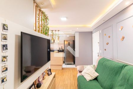 Sala de apartamento à venda com 2 quartos, 48m² em Itaquera, São Paulo