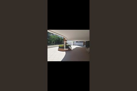 Entrada de apartamento para alugar com 1 quarto, 57m² em Caminho das Árvores, Salvador