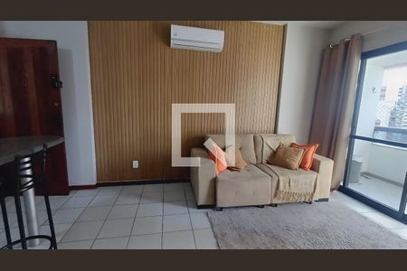 Sala de apartamento para alugar com 1 quarto, 57m² em Caminho das Árvores, Salvador