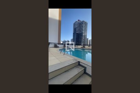 Piscina de apartamento para alugar com 1 quarto, 57m² em Caminho das Árvores, Salvador