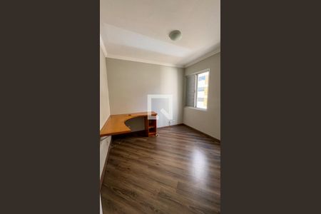 Quarto de apartamento à venda com 3 quartos, 110m² em Jardim Chácara Inglesa, São Bernardo do Campo