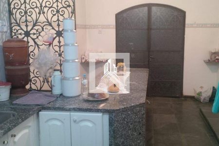 Casa à venda com 5 quartos, 325m² em Jardim Amoreiras, Campinas