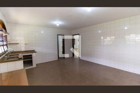 Cozinha de casa de condomínio à venda com 3 quartos, 160m² em Vila Progresso, Niterói