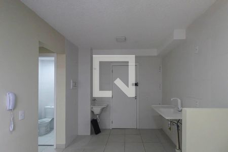 Sala/Cozinha de apartamento para alugar com 2 quartos, 33m² em Vila Ema, São Paulo