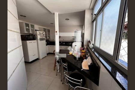 Cozinha de apartamento à venda com 4 quartos, 259m² em Cidade Nova, Belo Horizonte