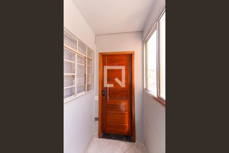 Porta de apartamento para alugar com 2 quartos, 75m² em Mooca, São Paulo