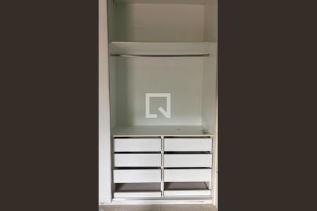 Casa para alugar com 2 quartos, 200m² em Jardim Oriente, São José dos Campos