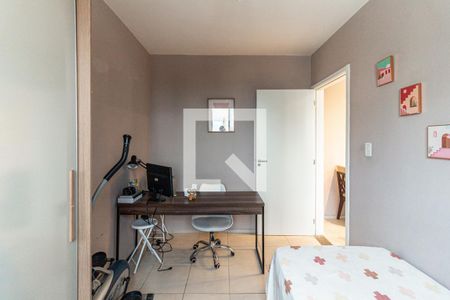 Quarto 1 de apartamento para alugar com 2 quartos, 50m² em Santa Ifigênia, São Paulo