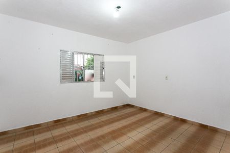 Quarto de casa para alugar com 1 quarto, 160m² em Vila Araguaia, São Paulo