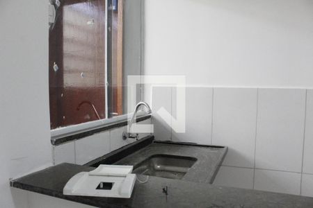 Sala/Cozinha de apartamento para alugar com 1 quarto, 48m² em Tanque, Rio de Janeiro