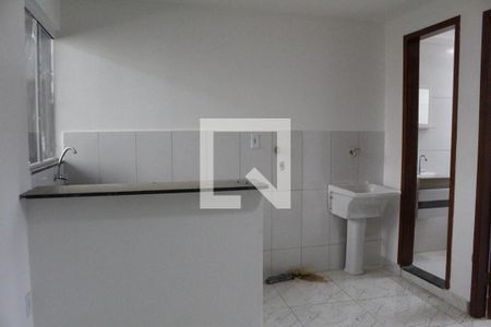 Sala/Cozinha de apartamento para alugar com 1 quarto, 45m² em Tanque, Rio de Janeiro