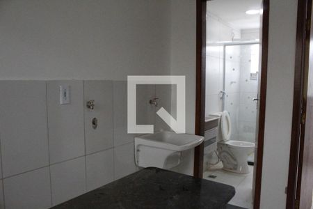 Sala/Cozinha de apartamento para alugar com 1 quarto, 45m² em Tanque, Rio de Janeiro