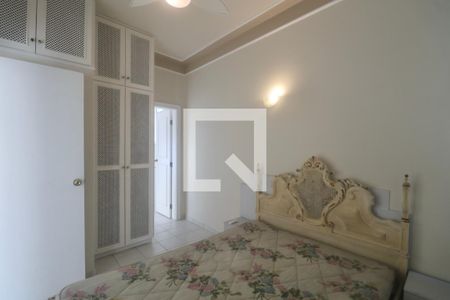 Suíte de apartamento para alugar com 2 quartos, 70m² em Centro, Guarujá