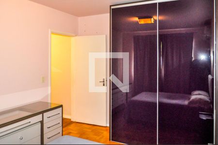 Quarto 1 de apartamento à venda com 2 quartos, 76m² em Menino Deus, Porto Alegre