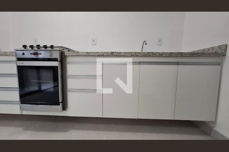 Sala/Cozinha de apartamento para alugar com 1 quarto, 51m² em Parque das Nações, Santo André