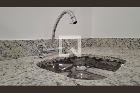 Sala/Cozinha de apartamento para alugar com 1 quarto, 51m² em Parque das Nações, Santo André