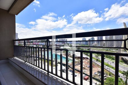 Varanda de apartamento à venda com 3 quartos, 233m² em Real Parque, São Paulo