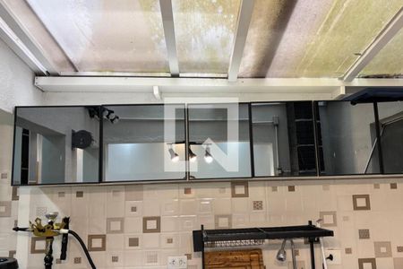 Área de serviço/cozinha  de apartamento à venda com 2 quartos, 37m² em Jardim Las Vegas, São Bernardo do Campo
