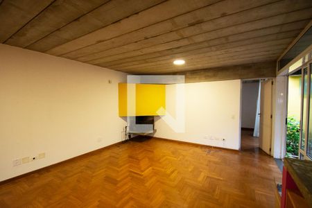 Sala de casa para alugar com 4 quartos, 300m² em Jardim Paulistano, São Paulo