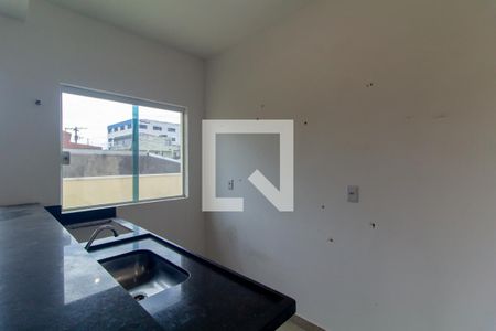 Cozinha de apartamento para alugar com 1 quarto, 70m² em Cidade Continental, São Paulo