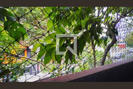 Varanda da Sala / vista da rua de apartamento à venda com 3 quartos, 66m² em Mont’serrat, Porto Alegre