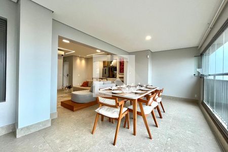 Varanda da Sala de apartamento à venda com 3 quartos, 165m² em Jardim Prudência, São Paulo