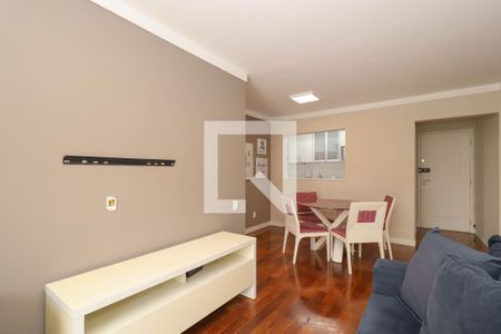 Sala de apartamento para alugar com 2 quartos, 74m² em Cerqueira César, São Paulo