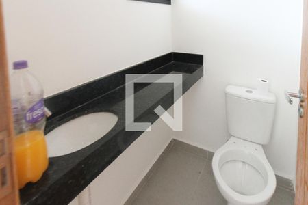 Lavabo de casa à venda com 3 quartos, 130m² em Vila Carrão, São Paulo