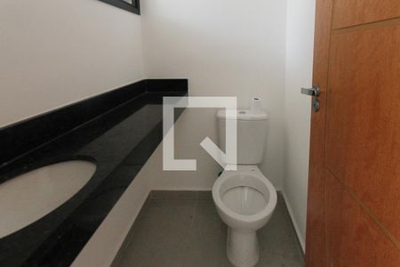 Lavabo de casa à venda com 3 quartos, 130m² em Vila Carrão, São Paulo