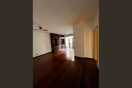 Sala de apartamento à venda com 3 quartos, 150m² em Icaraí, Niterói