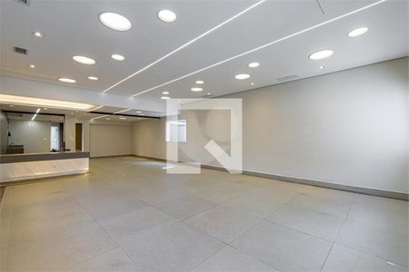 Casa à venda com 3 quartos, 339m² em Vila Nova Conceição, São Paulo