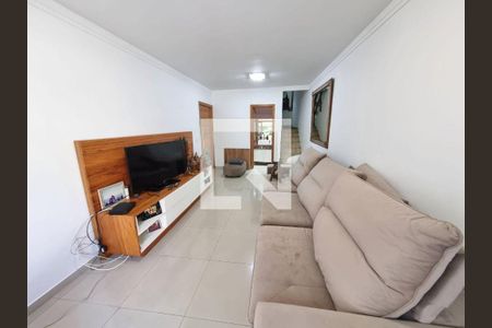 Casa à venda com 3 quartos, 180m² em Jardim Olympia, São Paulo