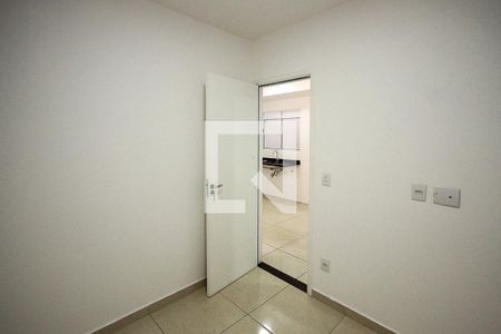 Quarto 1 de apartamento para alugar com 2 quartos, 35m² em Cidade Mãe do Céu, São Paulo