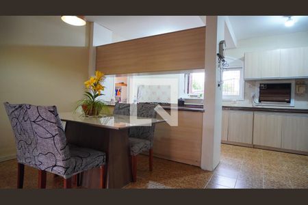 Cozinha  de casa para alugar com 4 quartos, 546m² em Jardim Itu, Porto Alegre
