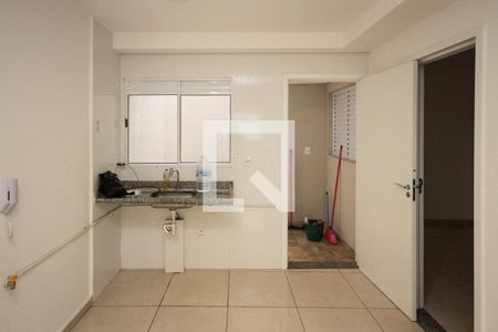 Sala e Cozinha de apartamento à venda com 2 quartos, 42m² em Vila Alpina, São Paulo