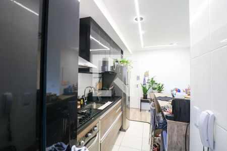 Sala/Cozinha de apartamento para alugar com 1 quarto, 39m² em Santo Amaro, São Paulo
