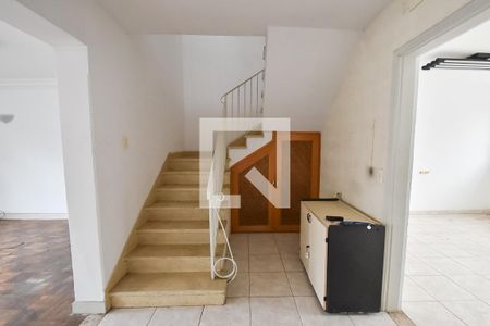 Hall de casa para alugar com 3 quartos, 214m² em Vila Mariana, São Paulo