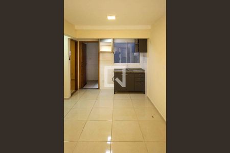 Sala/Cozinha de apartamento para alugar com 2 quartos, 35m² em Vila Regente Feijó, São Paulo